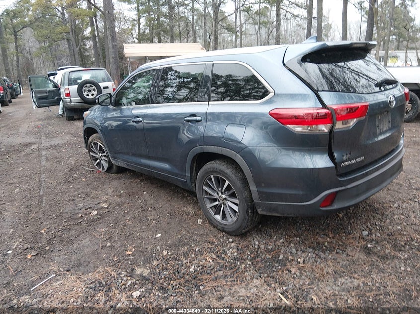 2017 Toyota Highlander Xle