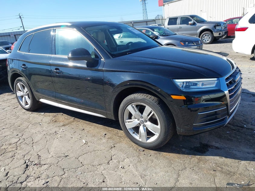 2018 Audi Q5 2.0T Premium/2.0T Tech Premium