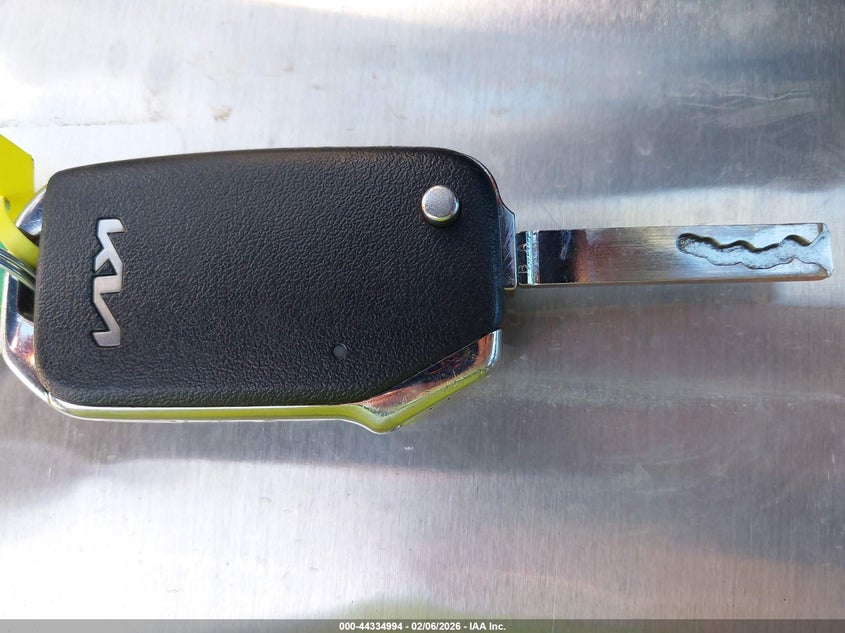 VIN 3KPF24ADXPE685056 2023 KIA FORTE LXS