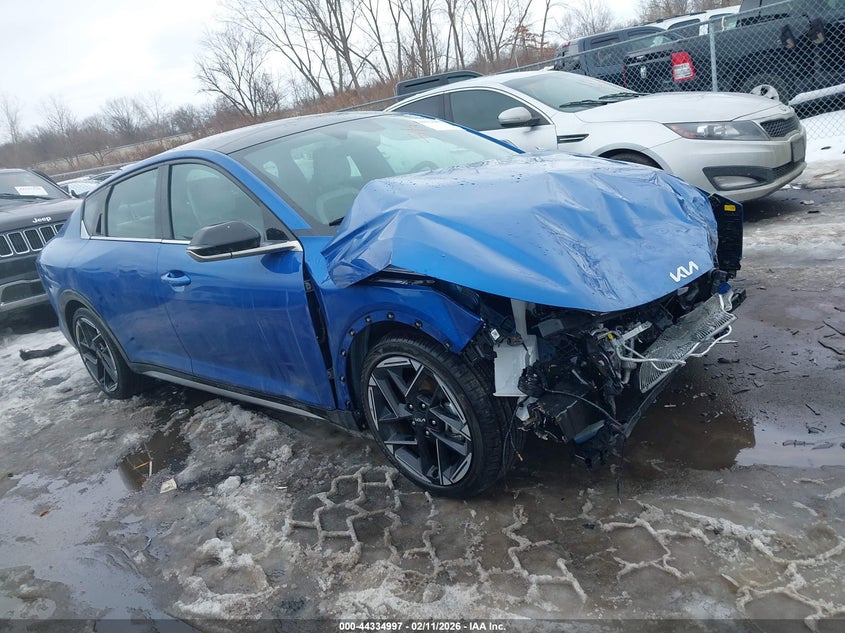 3KPFW4DE2SE248475 KIA K4 Photo 1
