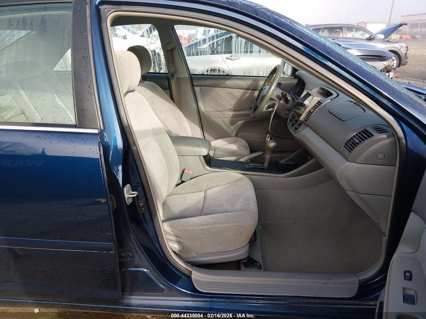 2002 Toyota Camry Le