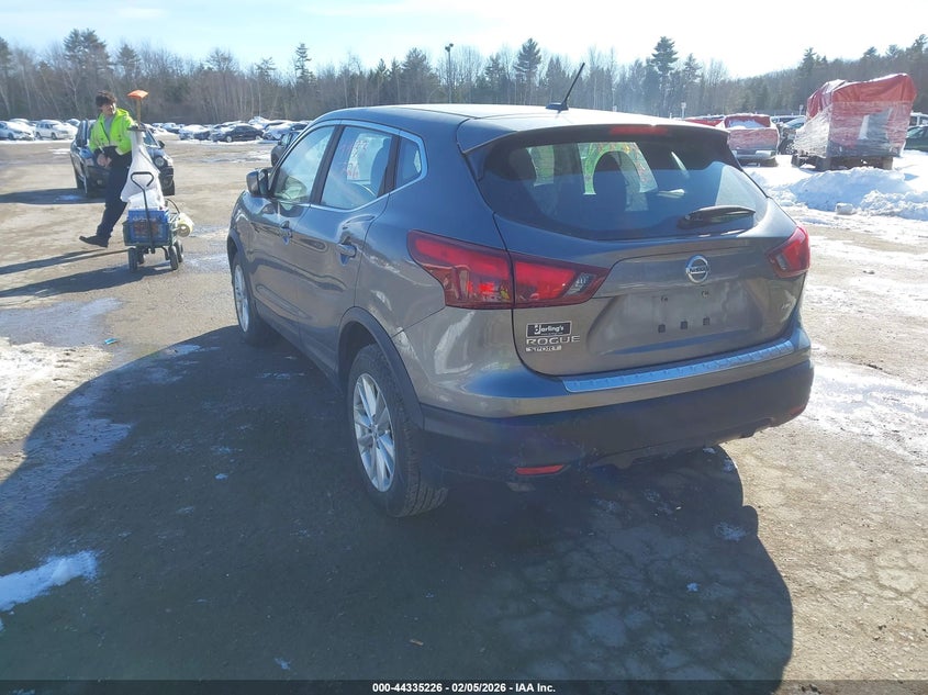 2017 Nissan Rogue Sport S