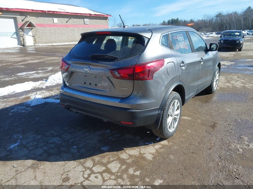 2017 Nissan Rogue Sport S