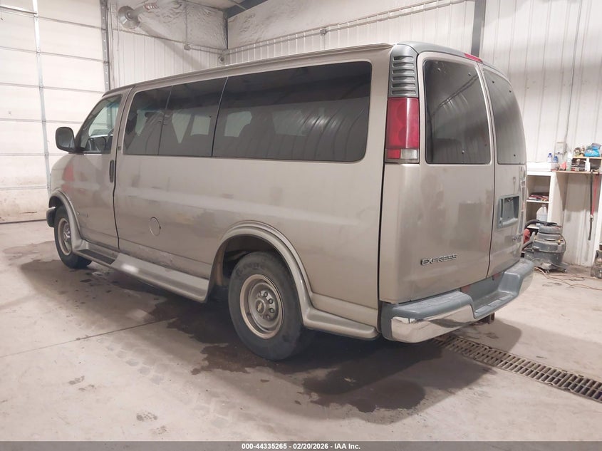 2002 Chevrolet Express