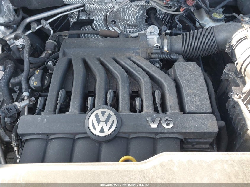 2019 VOLKSWAGEN ATLAS 3.6L V6 SE W/TECHNOLOGY - zdjęcie 10