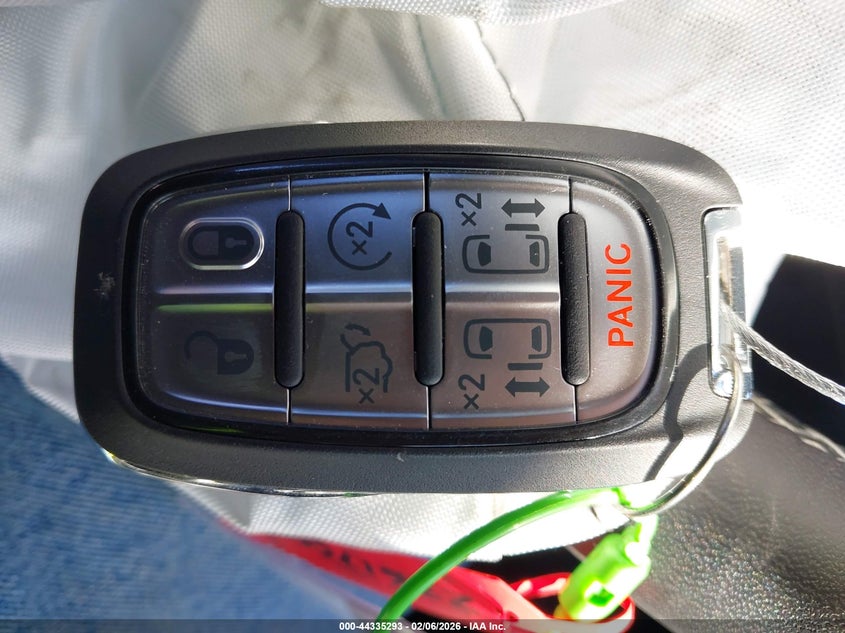 VIN 2C4RC1BG7SR513463 2025 CHRYSLER PACIFICA SELECT