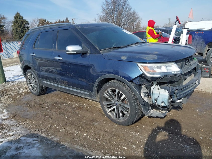 2017 Ford Explorer Platinum