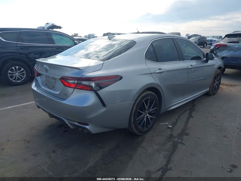 2023 Toyota Camry Se