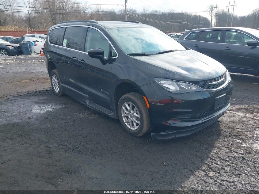 2021 Chrysler Voyager Lxi