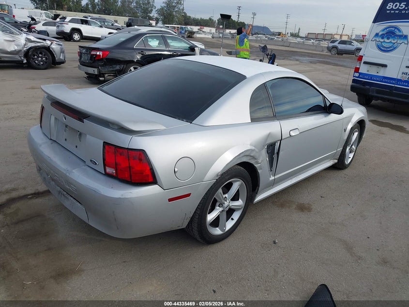 2004 Ford Mustang