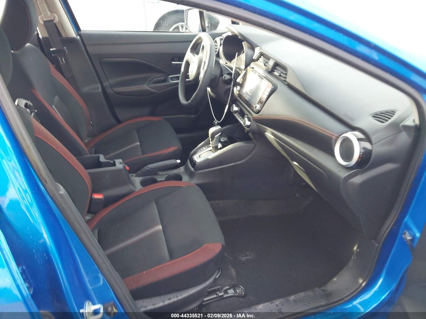 2024 Nissan Versa 1.6 Sr