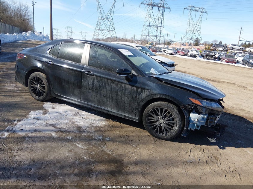 2021 Toyota Camry Se Nightshade Edition