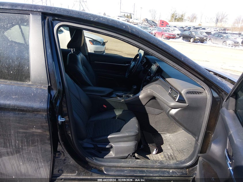 2021 Toyota Camry Se Nightshade Edition