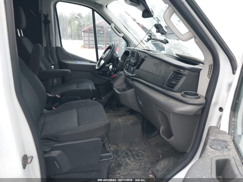 2023 Ford Transit-250