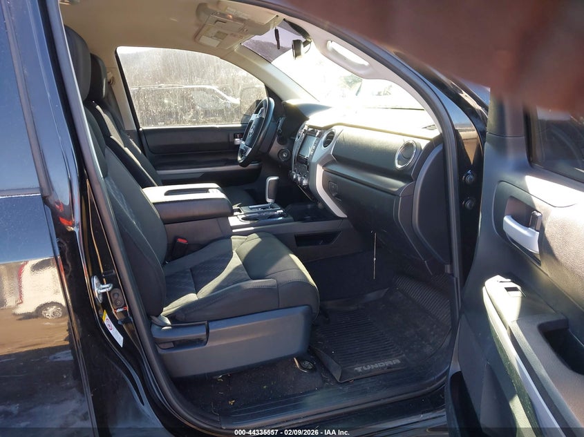 2018 Toyota Tundra Sr5 5.7L V8