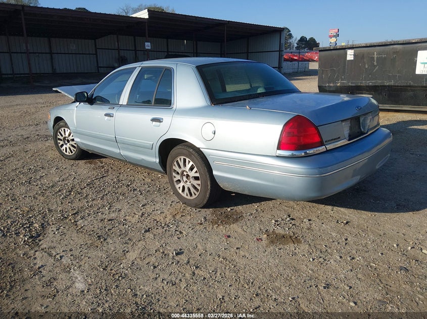 2004 Ford Crown Victoria Lx