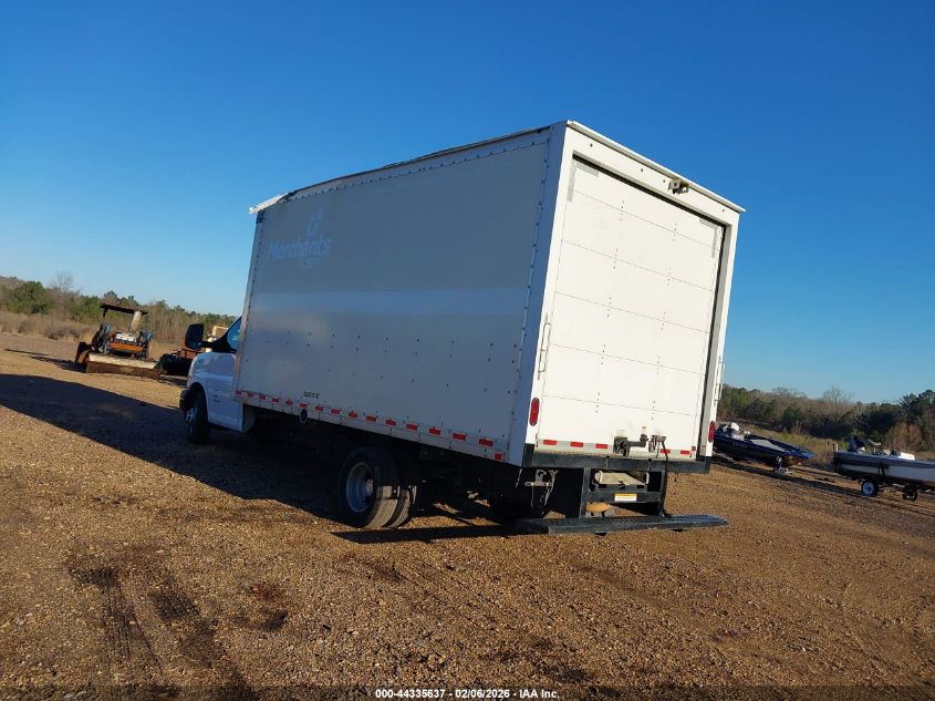 2021 Chevrolet Express Cutaway 4500 Van