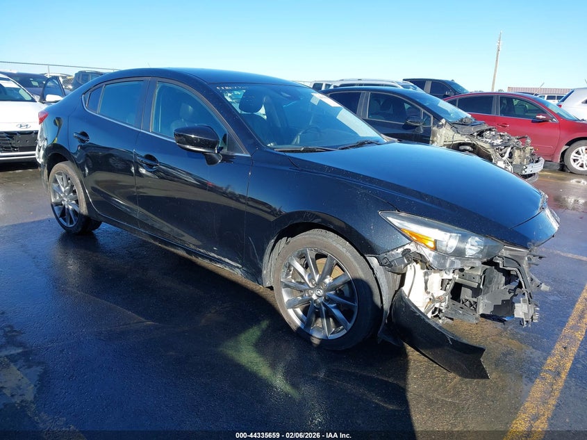 2018 Mazda Mazda3 Touring