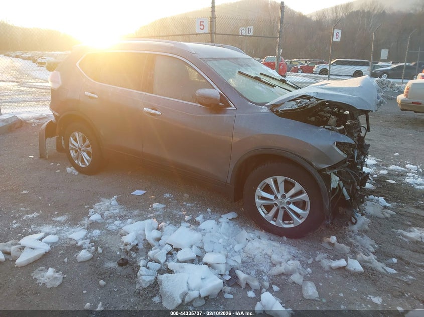 2016 Nissan Rogue Sv