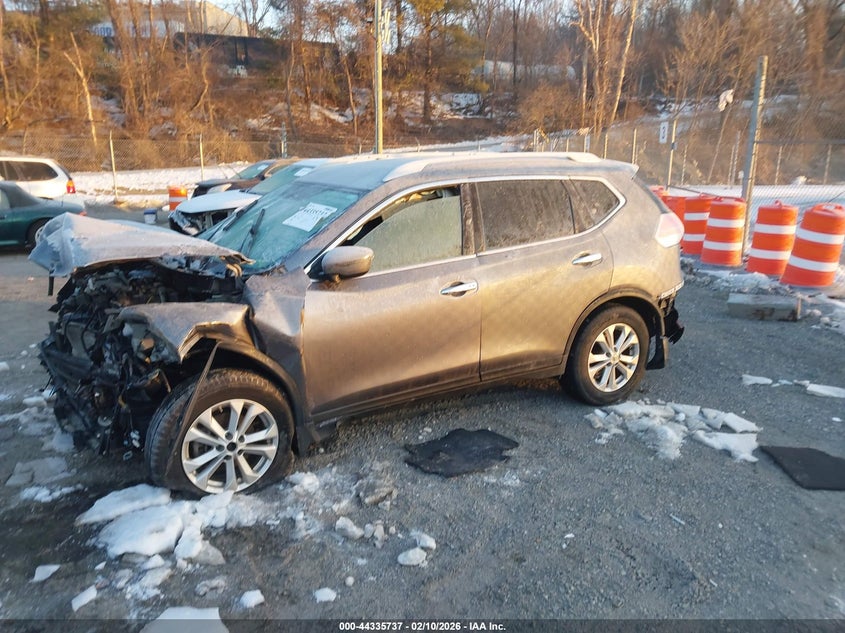 2016 Nissan Rogue Sv