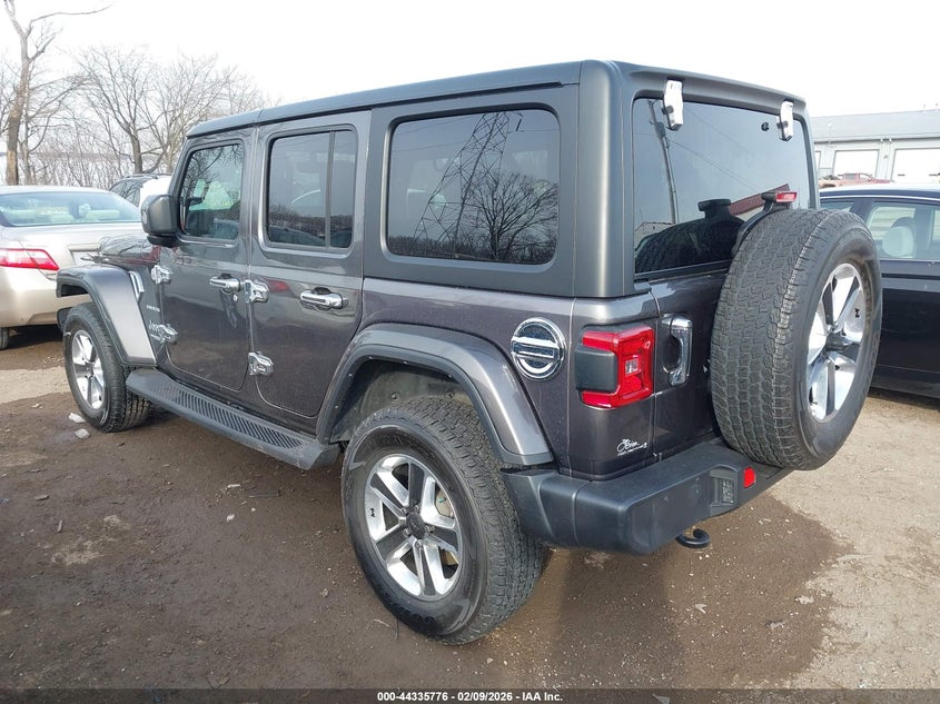 2022 Jeep Wrangler Unlimited Sahara 4X4