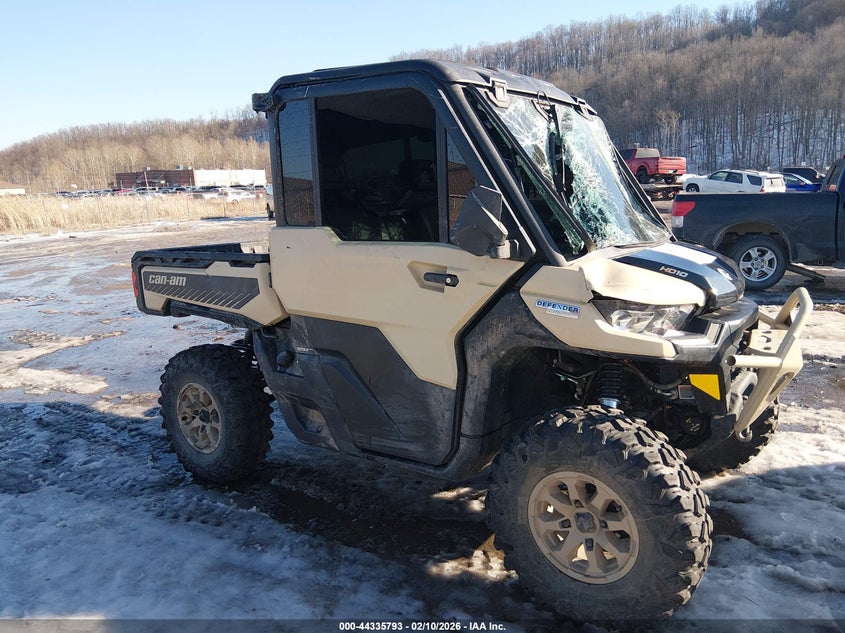 2025 Can-Am Defender Limited Cab Hd10