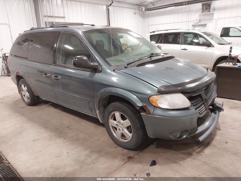 2005 Dodge Grand Caravan Sxt