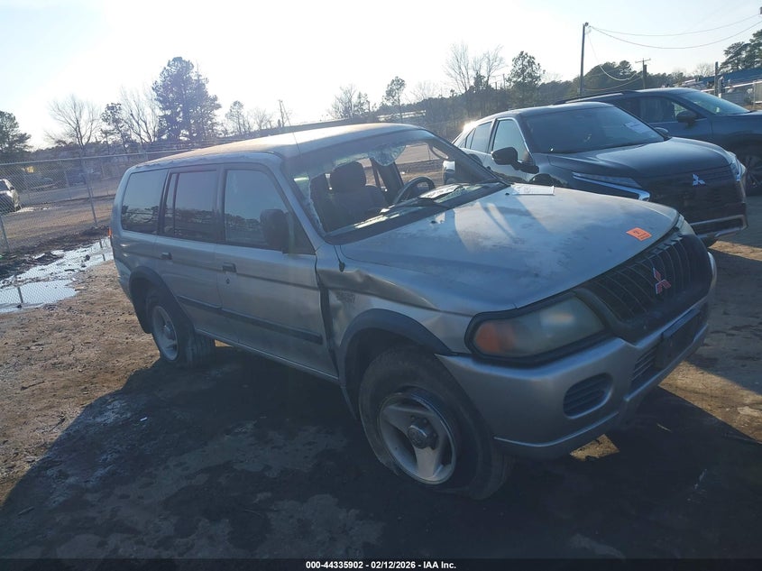 2000 Mitsubishi Montero Sport Ls/Xls