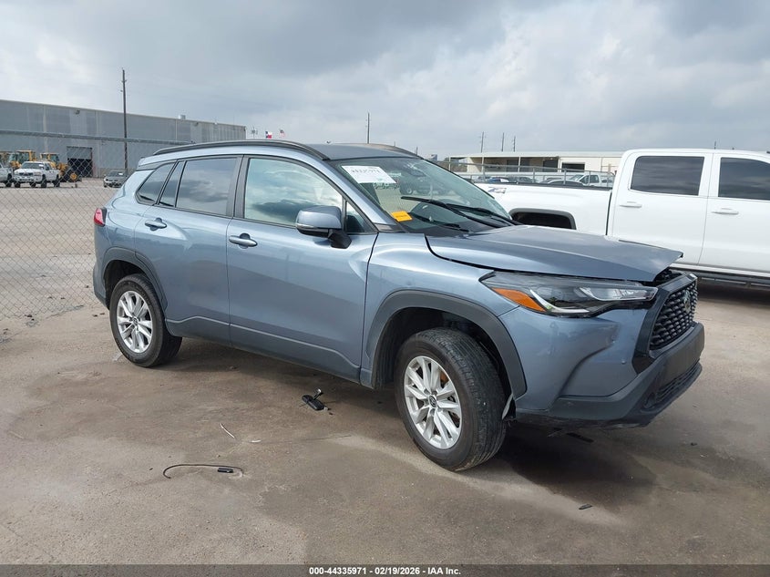 2023 Toyota Corolla Cross Le