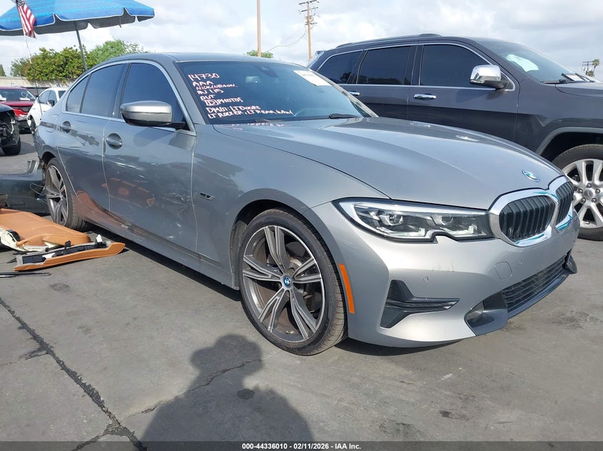 2022 BMW 3 Series 330E