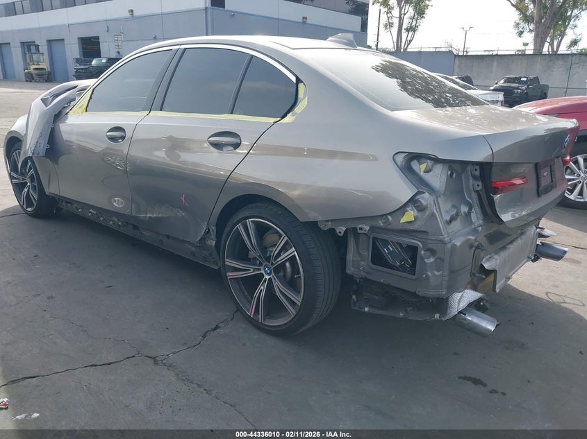 2022 BMW 3 Series 330E