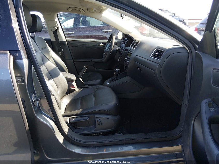 2014 Volkswagen Jetta 1.8T Se