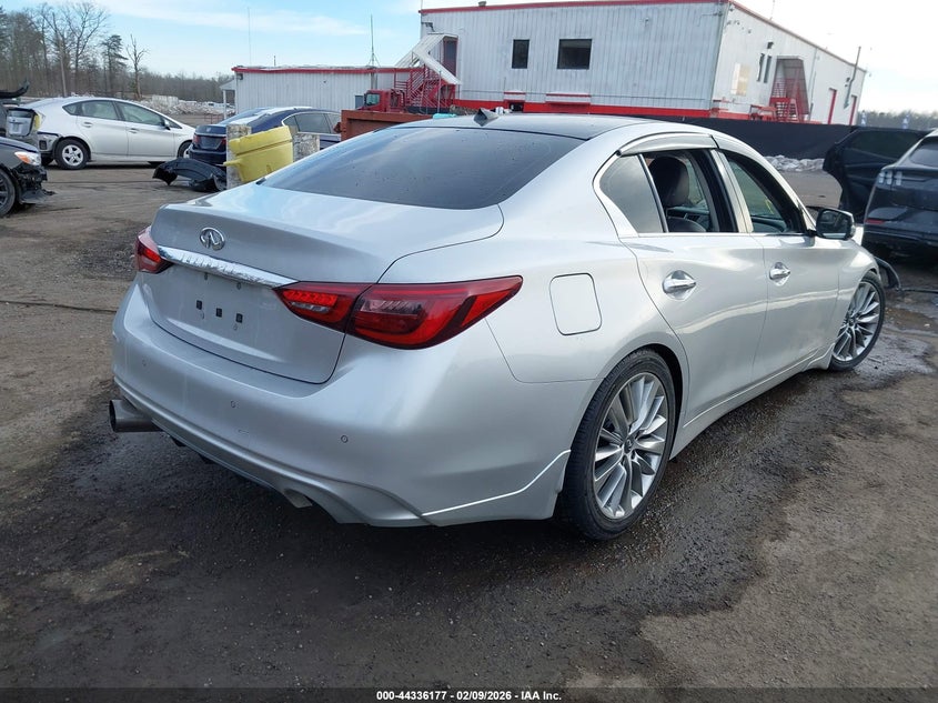 2018 Infiniti Q50 3.0T Luxe