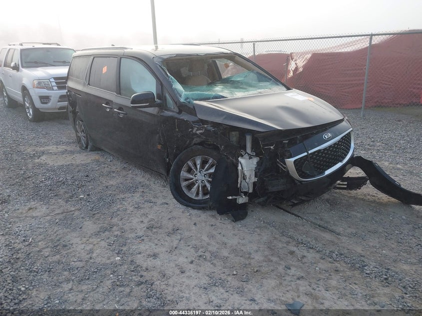 2016 KIA SEDONA LX
