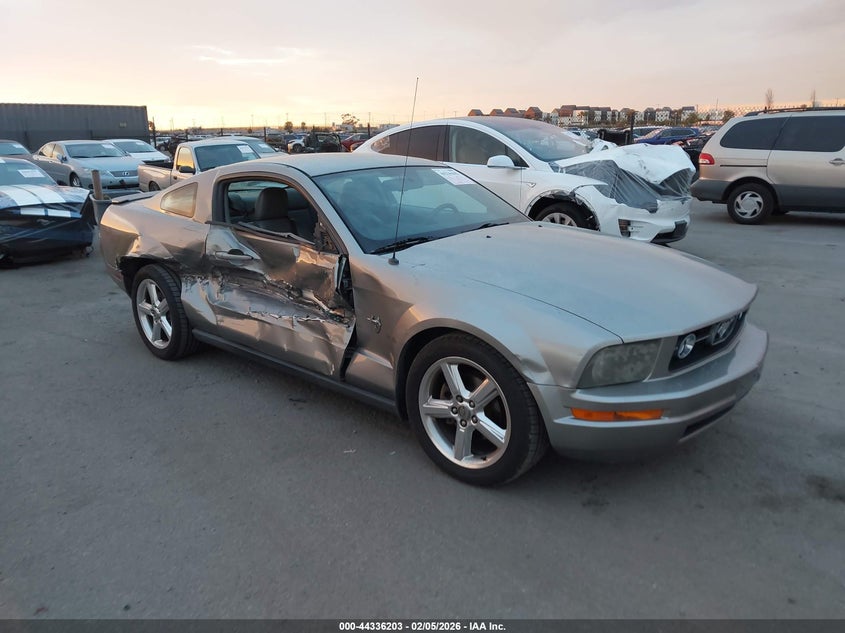 2009 Ford Mustang V6/V6 Premium