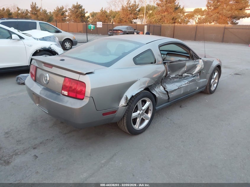 2009 Ford Mustang V6/V6 Premium