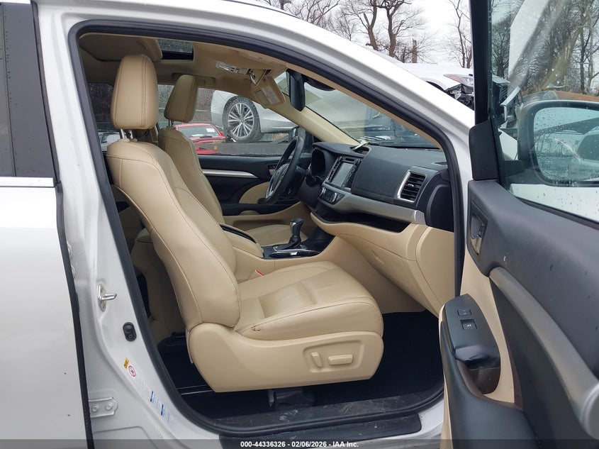 2019 Toyota Highlander Xle