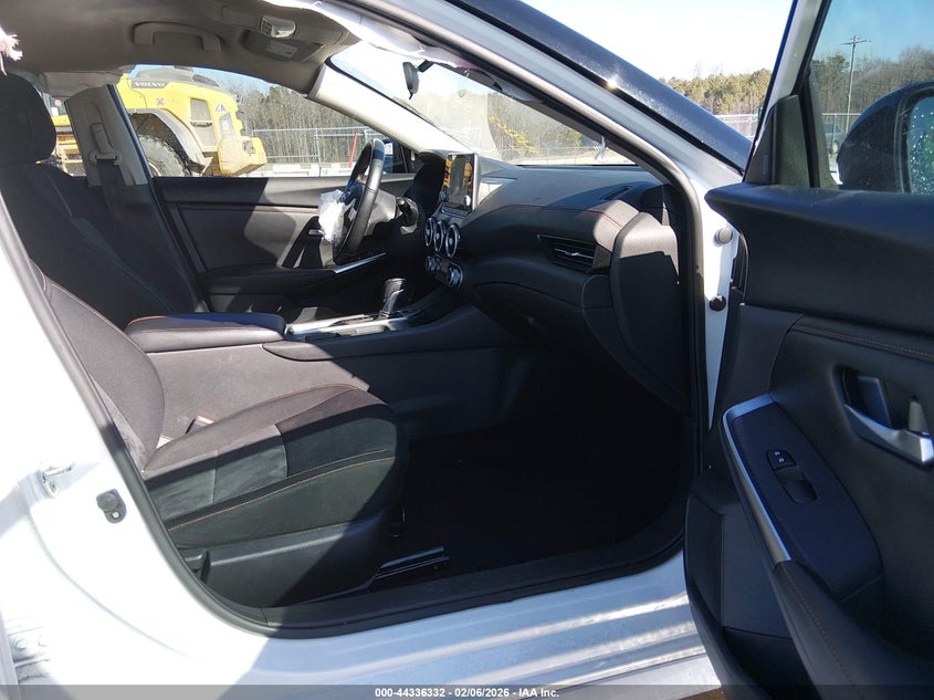 2023 Nissan Sentra Sr Xtronic Cvt