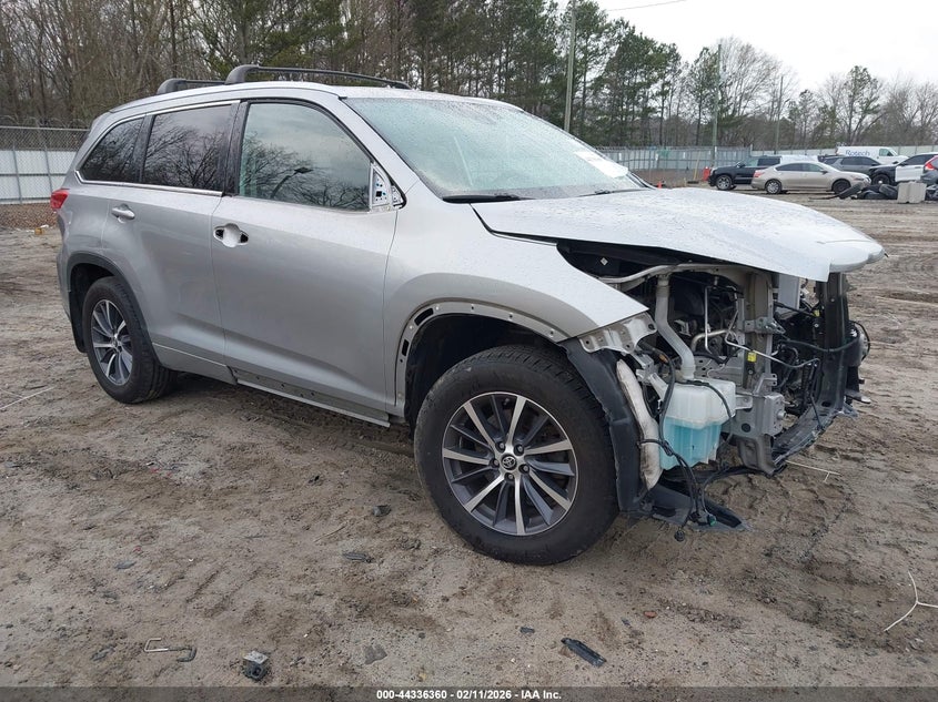 2018 Toyota Highlander Xle