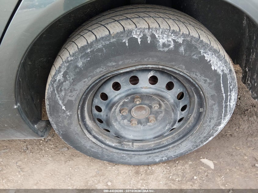 2005 Toyota Camry Le VIN: 4T1BE30KX5U045701 Lot: 44336366