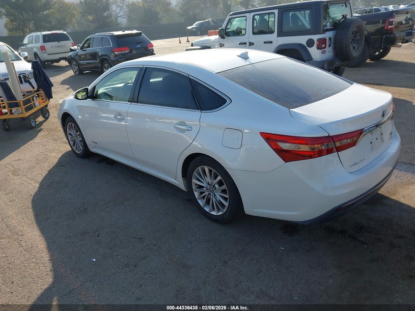 2016 Toyota Avalon Hybrid Limited