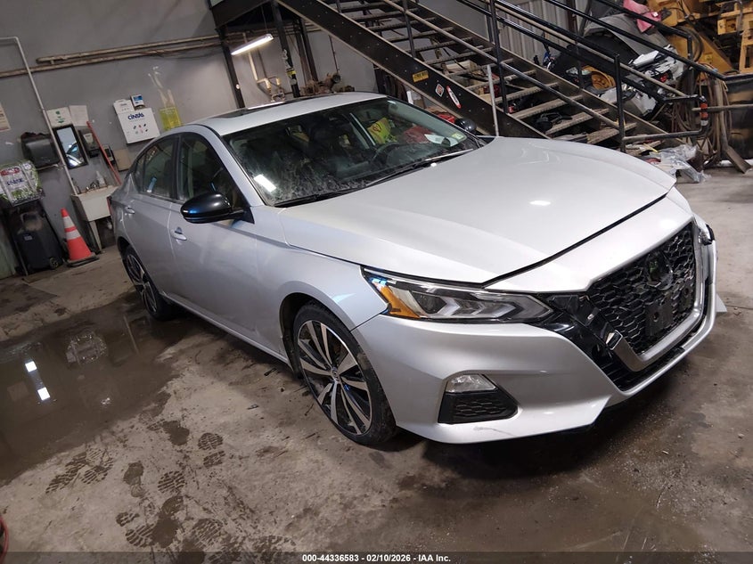 2020 Nissan Altima Sr Intelligent Awd