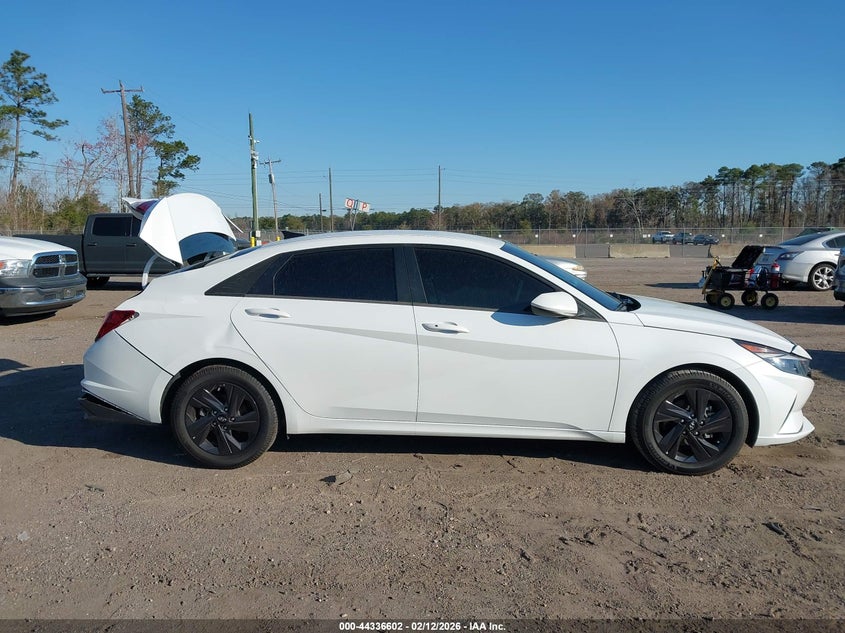 2022 Hyundai Elantra Sel VIN: 5NPLM4AGXNH060155 Lot: 44336602