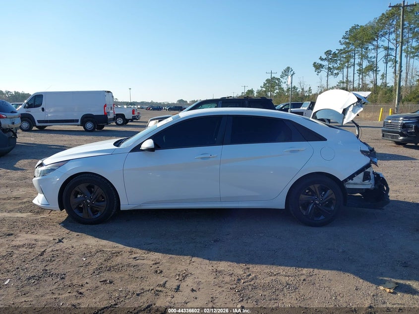 2022 Hyundai Elantra Sel VIN: 5NPLM4AGXNH060155 Lot: 44336602