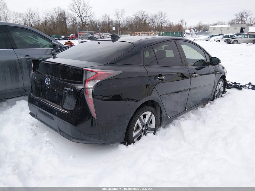 2016 Toyota Prius Four Touring
