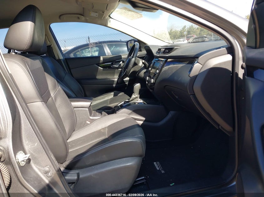 2021 Nissan Rogue Sport Sl Fwd Xtronic Cvt