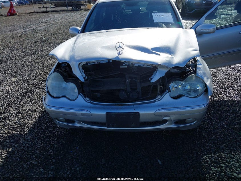 2004 MERCEDES-BENZ C 240 auction photo 6