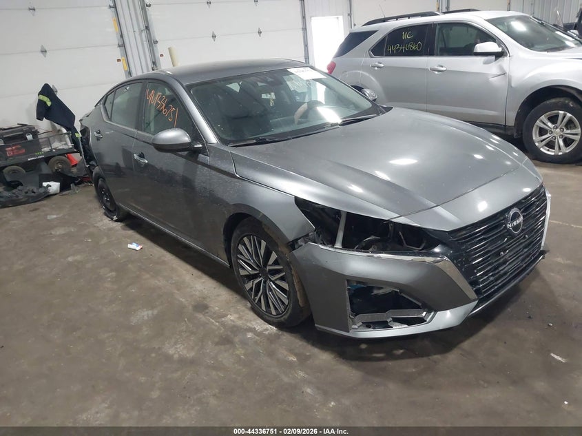 2023 Nissan Altima Sv Fwd