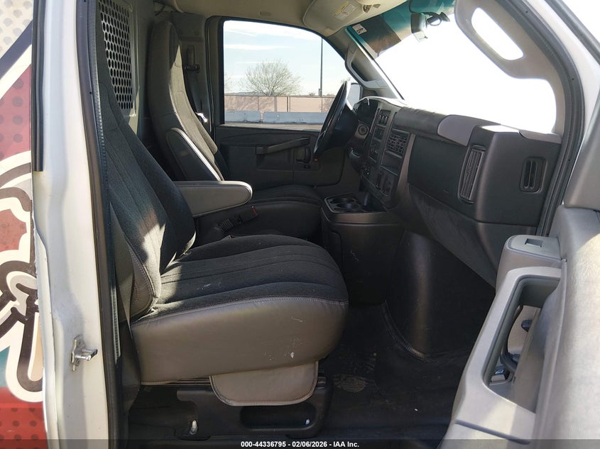 2018 GMC Savana 2500 Work Van