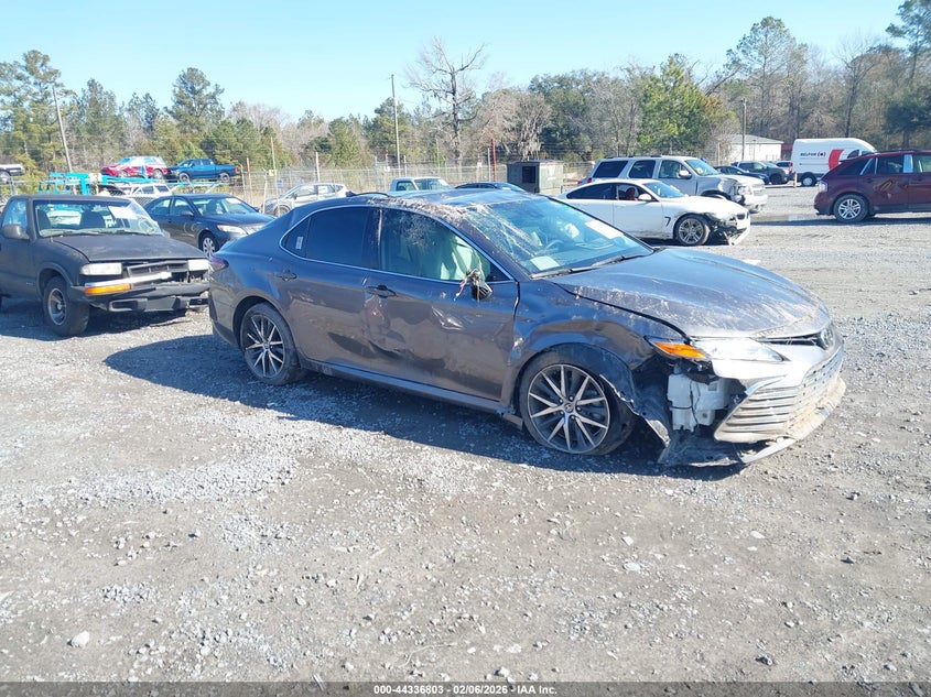 2024 Toyota Camry Xle